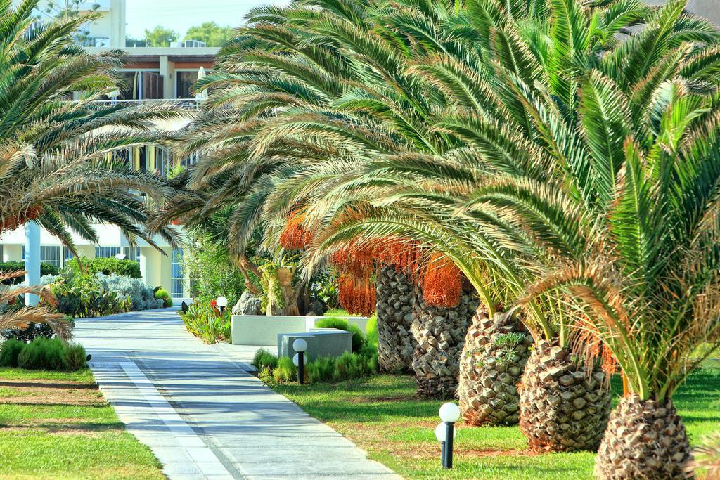 Santa Marina Beach Gazi Luaran gambar